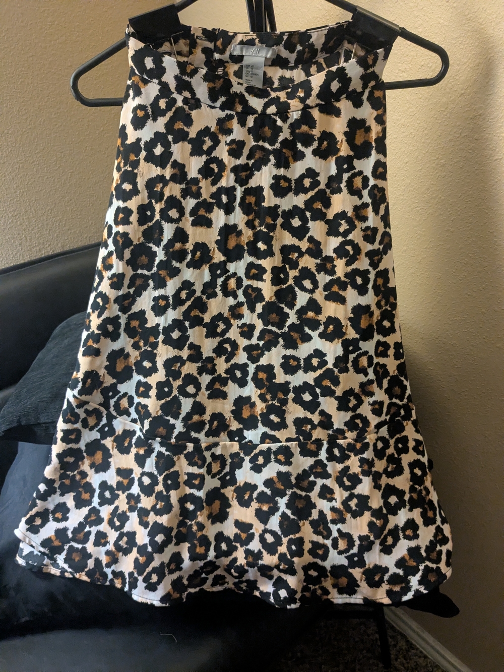 H&M Leopard Print A-Line Skirt in Black and Tan Size 12